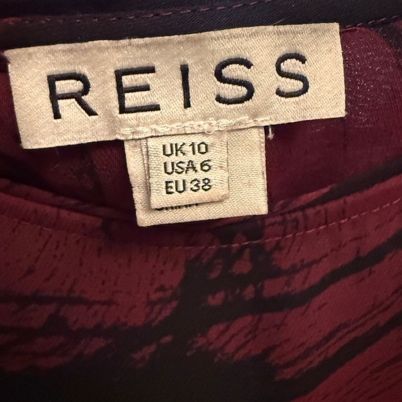 REISS Maroon/Black Polyester Abstract Print Round Neck 3/4 Sleeve Blouse - Picture 6 of 8